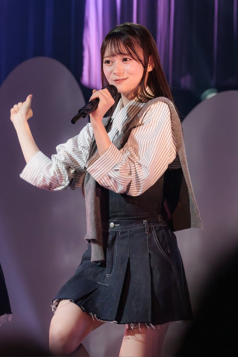 AKB48 18期生昇格記念LIVE！ 〜青い空には 雲はひとつもない〜 より