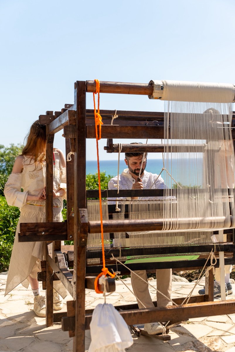 designer #firatneziroglu 

#peacesilk  #ahimsasilk #sustainableliving 

‘from silk’

the graceful dance of peace silk, linen, and hemp,
a silken thrill on the skin,
love in the heart, and patience in every hand

this is not merely a design;
it is a timeless journey
beyond borders