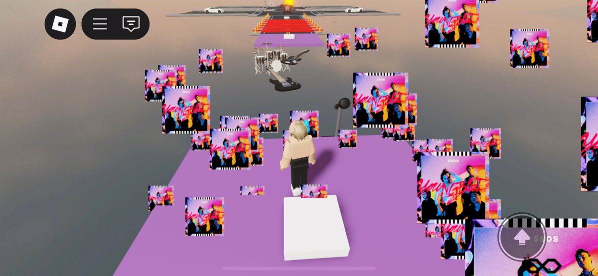 ZacSwiftSos's tweet photo. Just discovered a 5sos obby on roblox https://t.co/IBXfIIS2Z8