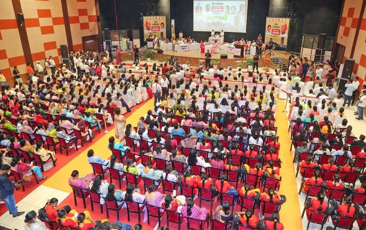 Haryana State Women Mock Parliament under leadership of Usha Priyadarshi, got opportunity  as the State Incharge.
 #mockparliament2025, #WomenEmpowerment
#WomenLedDevelopment 
graced by <a href="/cmohry/">CMO Haryana</a>,  <a href="/BJPMahilaMorcha/">BJP Mahila Morcha</a> <a href="/VanathiBJP/">Vanathi Srinivasan</a> 
<a href="/ArunSinghbjp/">Arun Singh</a> 
<a href="/NayabSainiBJP/">Nayab Saini</a>