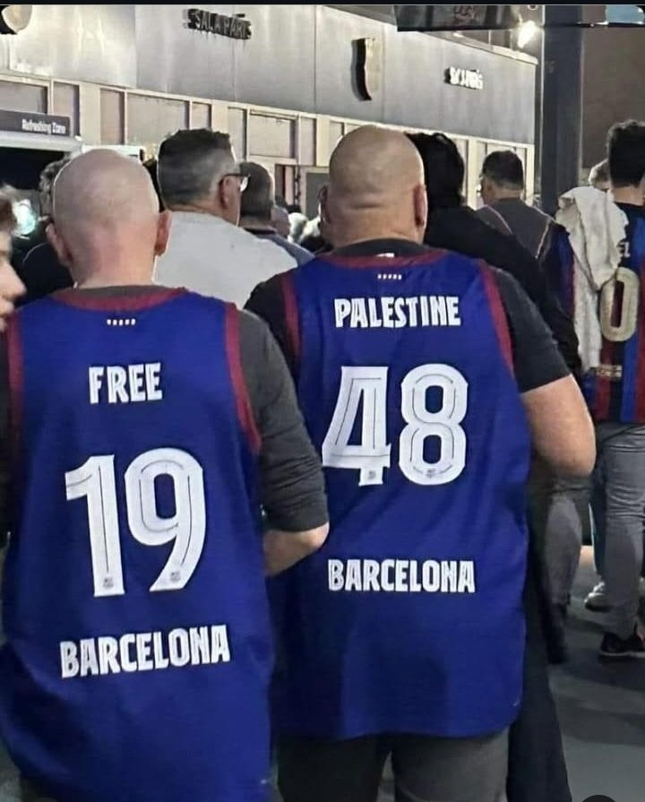 True friendship ✌️