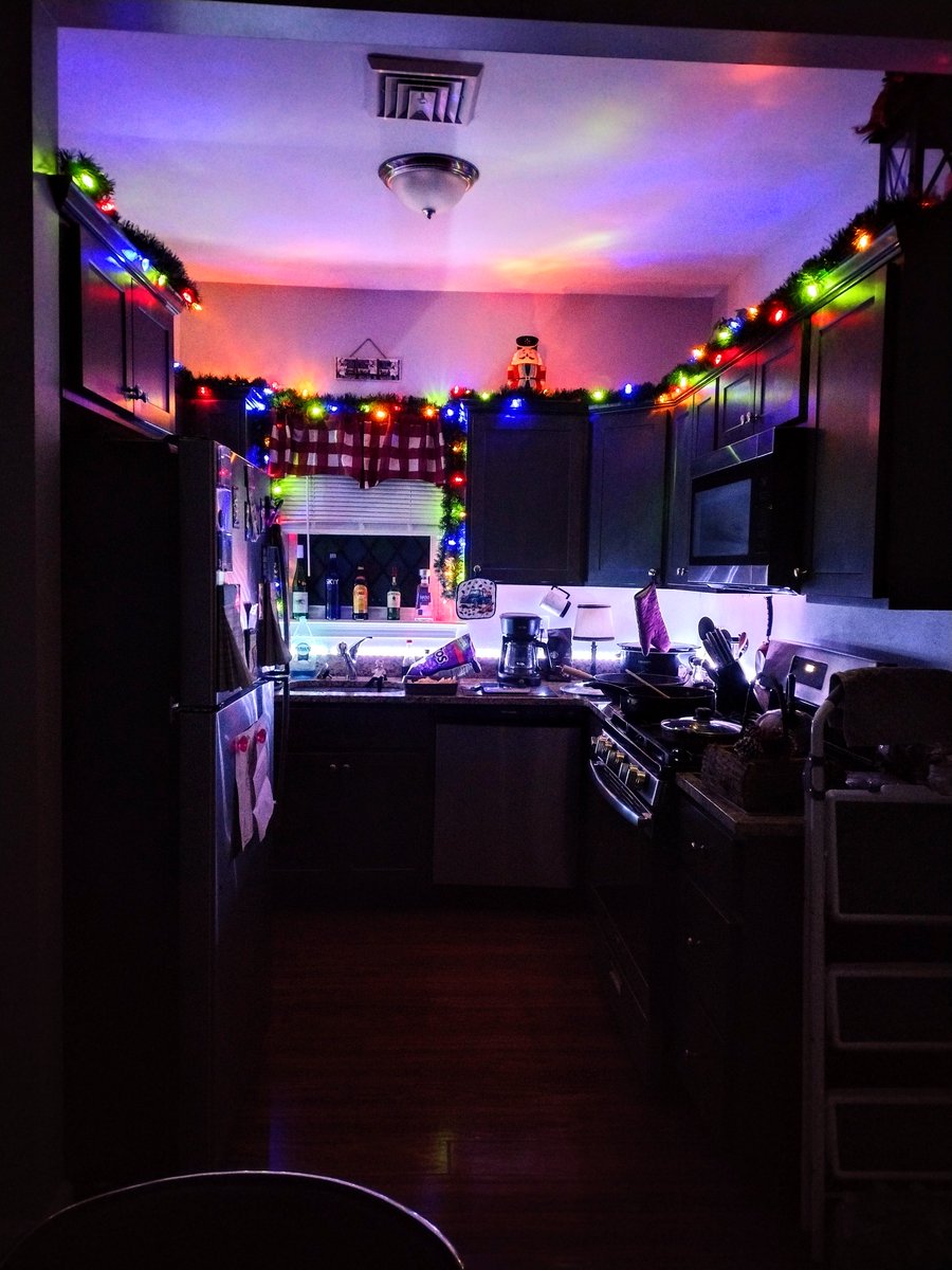 Master of none tweet media