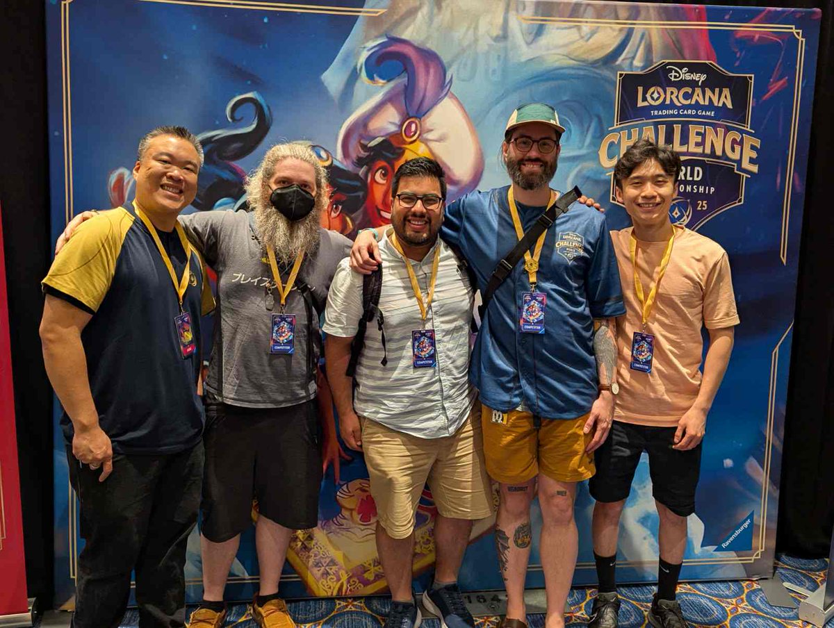 Level9001's tweet image. "The real prize is the friends we made along the way" . Congrats to the whole top 8, especially @EdLorcana and @DinhKhangPham for being the finalists of the first ever Disney Lorcana World Championship!