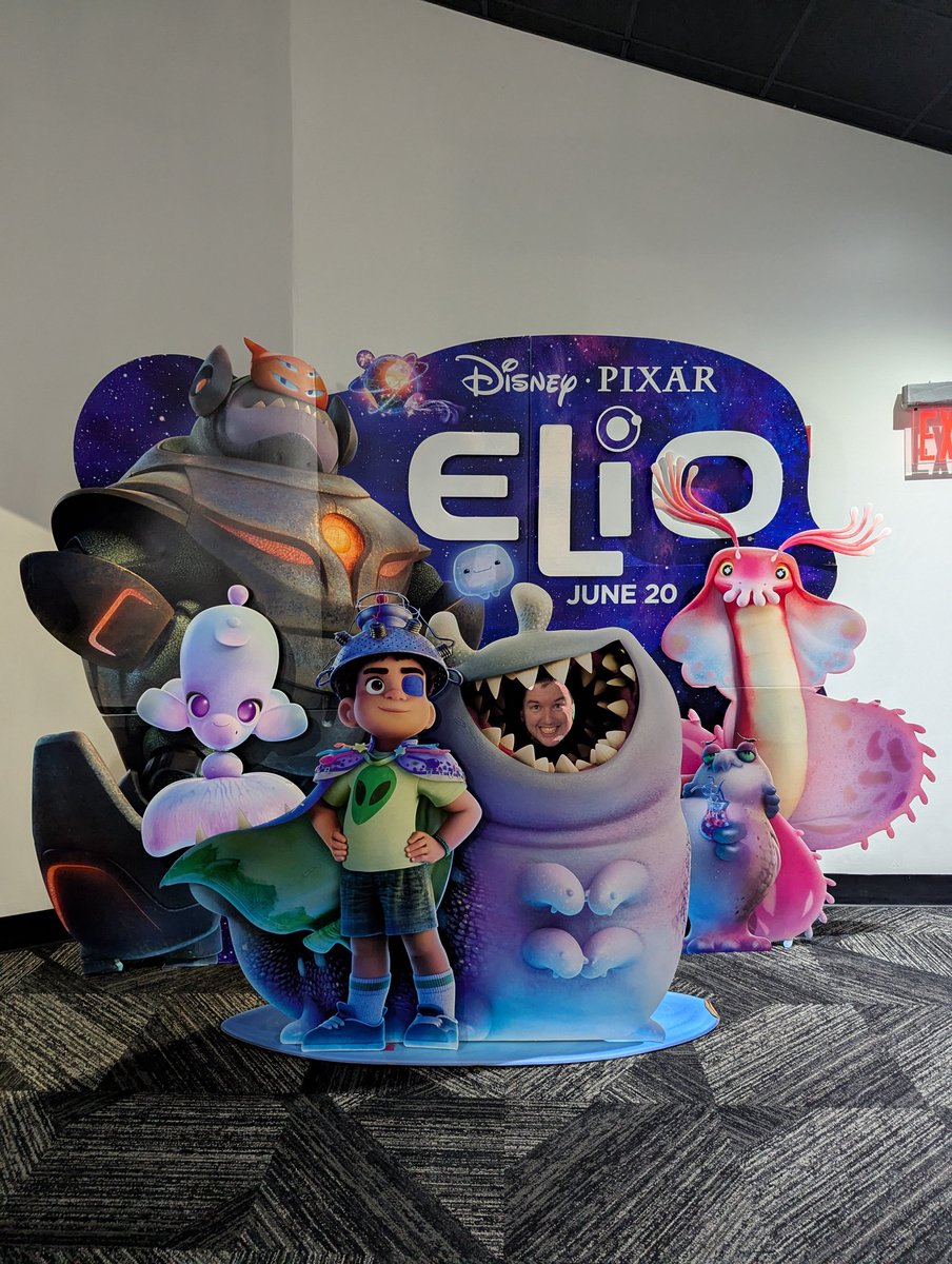 JasonTCV's tweet image. Had some heavy downpours in the afternoon, so took advantages of one of the benefits of Universal Studios, we ran over to City Walk and watched a movie! Glad we were able to see #Elio... And we thought it was pretty good!