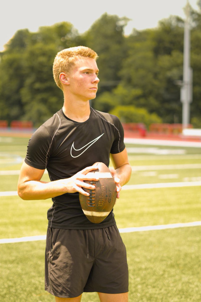 Flicks from the lesson today 💯
<a href="/QB1_Athletics/">QB1 Athletics</a>