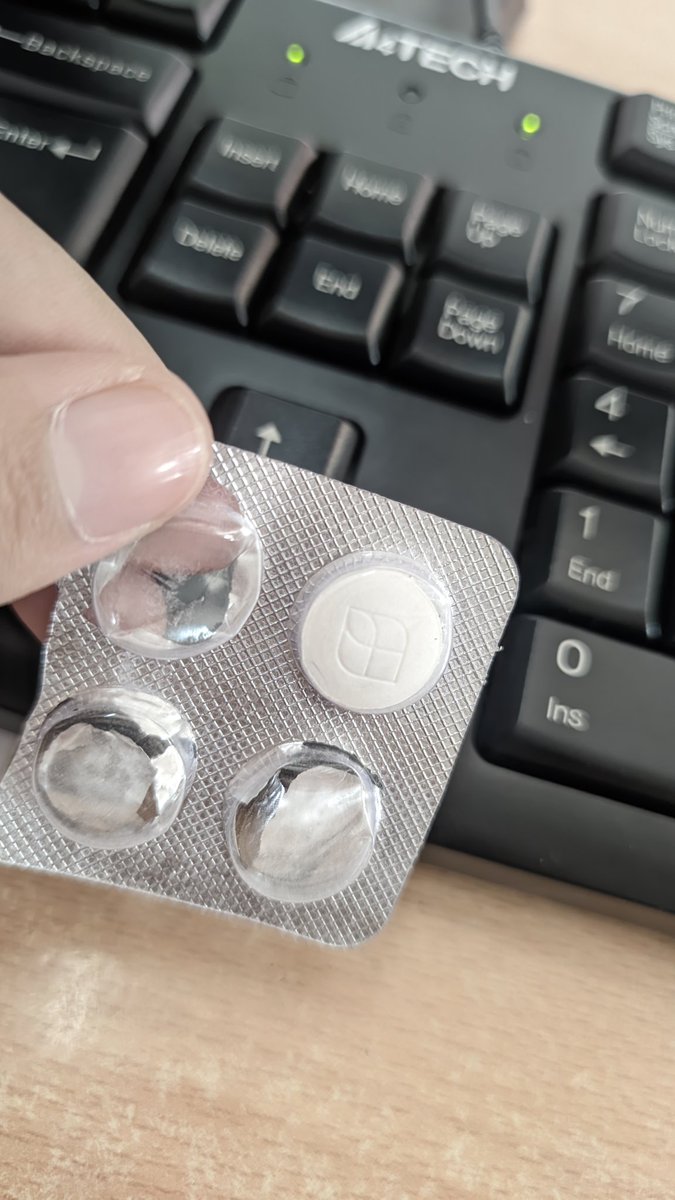 overthinker tweet media