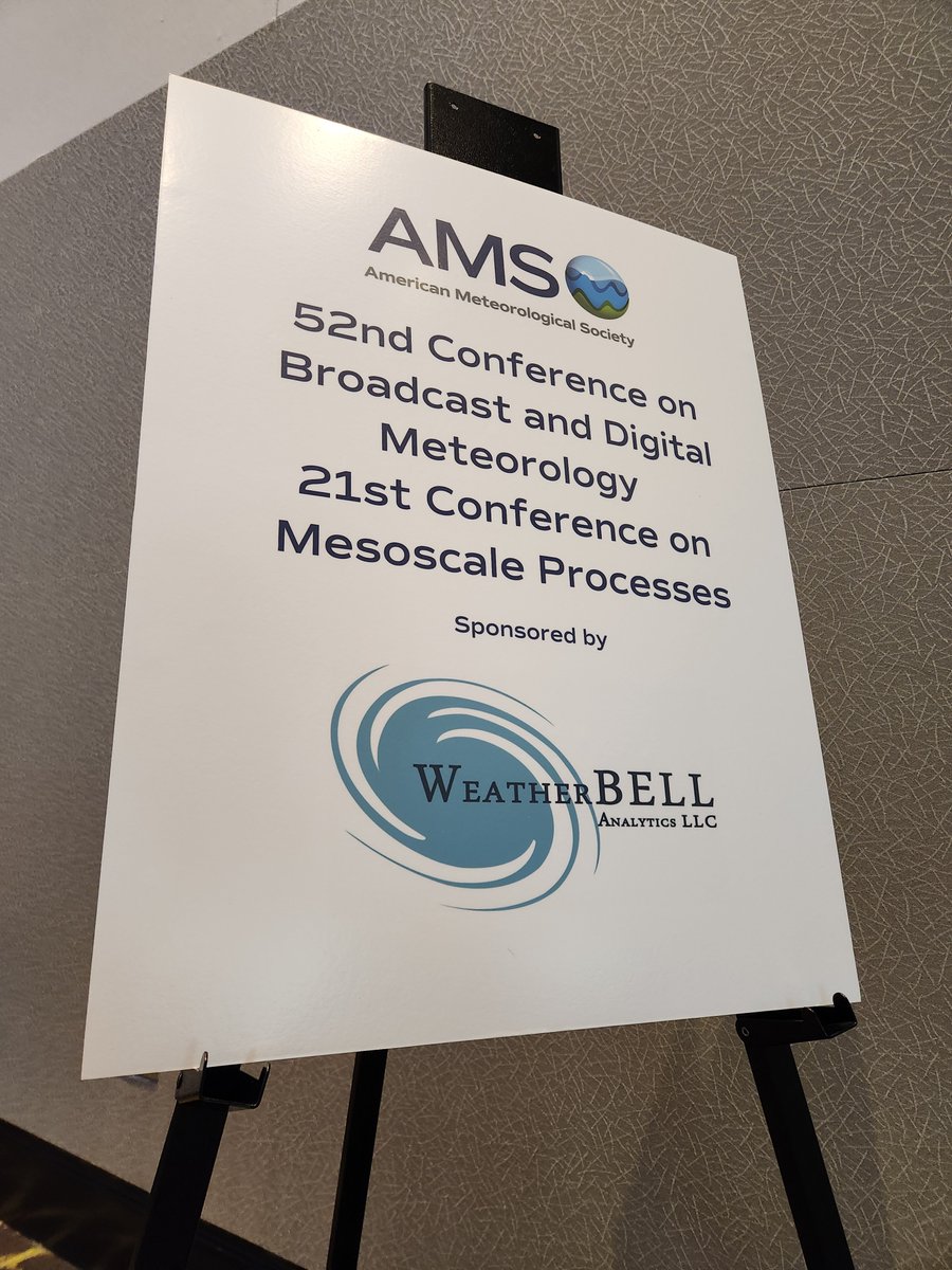 Rhapsodyinbrown's tweet photo. 🧵 A decade ago, I went to my 1st @ametsoc conference. The enormity of the goings on was  dizzying - a sensory overload for a junior excited to carve out a path in the field. Fast forward to this past week, when I chaired the AMS Mesoscale Conference w/ Dr. Daniel Kirshbaum (1/5) https://t.co/9BqqzLMTPT