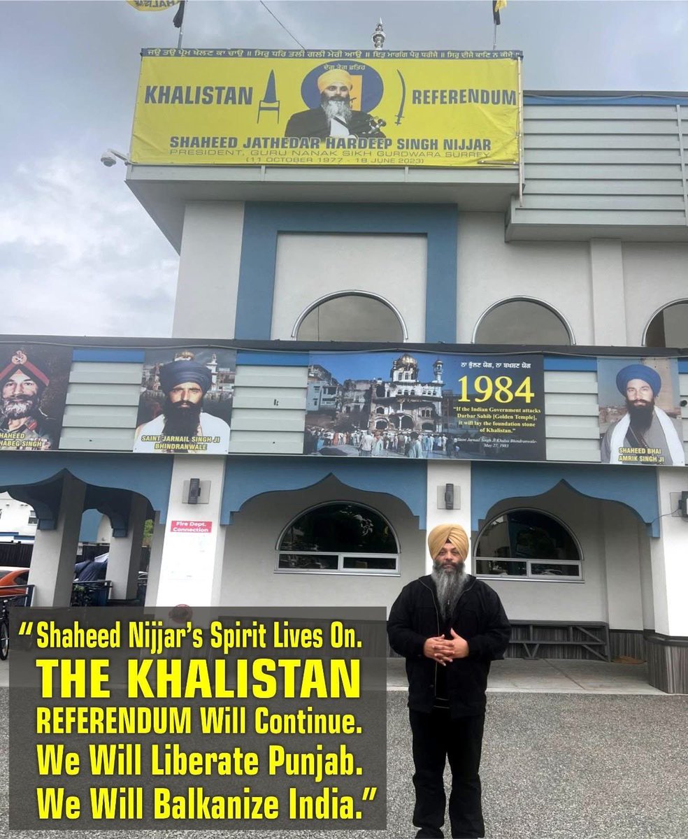 Manvir Singh Mani Gill (@manvirmani86) on Twitter photo यह #Canada के #surry में गुरु नानक सिख 
गुरुद्वारा साहिब की तस्वीर है…
गुरुद्वारा साहिब की इमारत पे इन सब की तस्वीरे लगना क्या सही है ??
इन जैसे चंद #khalistani कुत्ते हमारे दस गुरुओं को तो भूल ही गये है… चंद पैसों के लिये इन देश दिरोहियो को ही अपना गुरु बना लिया है…. क्या यह #Canada के #surry में गुरु नानक सिख 
गुरुद्वारा साहिब की तस्वीर है…
गुरुद्वारा साहिब की इमारत पे इन सब की तस्वीरे लगना क्या सही है ??
इन जैसे चंद #khalistani कुत्ते हमारे दस गुरुओं को तो भूल ही गये है… चंद पैसों के लिये इन देश दिरोहियो को ही अपना गुरु बना लिया है…. क्या