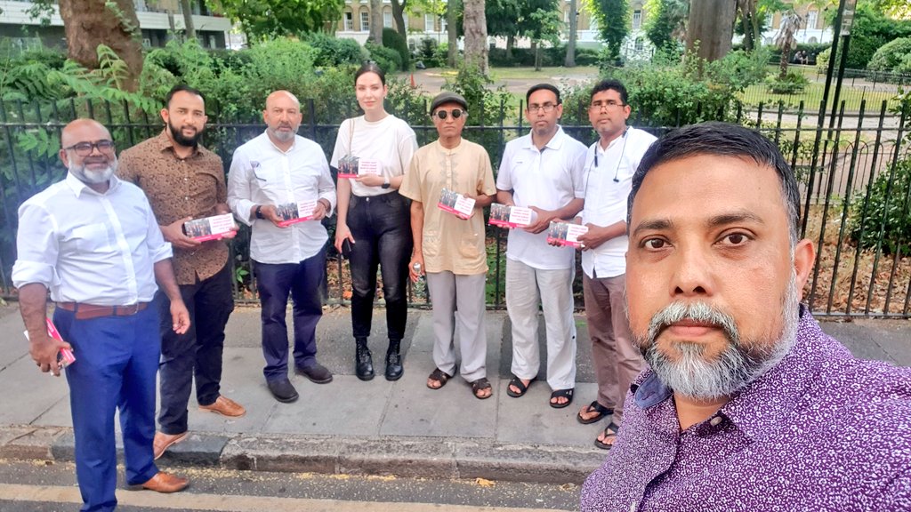 Mohammed Rob (@_mohammedrob) on Twitter photo Out in <a href="/StDunstansWard/">St. Dunstan's Ward</a> & Stepney Green Ward on Sunday for 2 sessions speaking with residents about local issues with <a href="/CllrSirajIslam/">Cllr. Sirajul Islam</a> <a href="/MotinUz/">MotinUz</a> <a href="/Cllr_MaishaB/">Maisha</a>. Thanks to <a href="/TH_Labour/">Tower Hamlets Labour Group</a> <a href="/BGandSLabour/">Bethnal Green and Stepney Labour</a> colleagues. Had great conversations and feedback from community. 🌹
#Labour #Doorstep Out in <a href="/StDunstansWard/">St. Dunstan's Ward</a> & Stepney Green Ward on Sunday for 2 sessions speaking with residents about local issues with <a href="/CllrSirajIslam/">Cllr. Sirajul Islam</a> <a href="/MotinUz/">MotinUz</a> <a href="/Cllr_MaishaB/">Maisha</a>. Thanks to <a href="/TH_Labour/">Tower Hamlets Labour Group</a> <a href="/BGandSLabour/">Bethnal Green and Stepney Labour</a> colleagues. Had great conversations and feedback from community. 🌹
#Labour #Doorstep