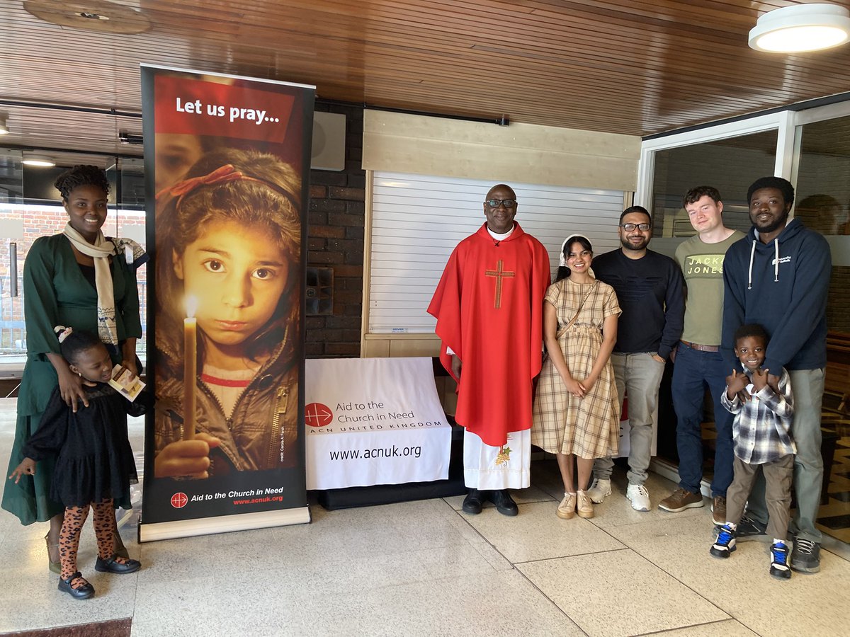 ACNUK_CO's tweet image. A huge THANK YOU to Fr Moses Agada @SalfordDiocese for allowing ACN to speak about our work today at St Augustine’s @manchesterunive we hope to see you & all the Parishioners soon ☺️❤️👌🙏…..