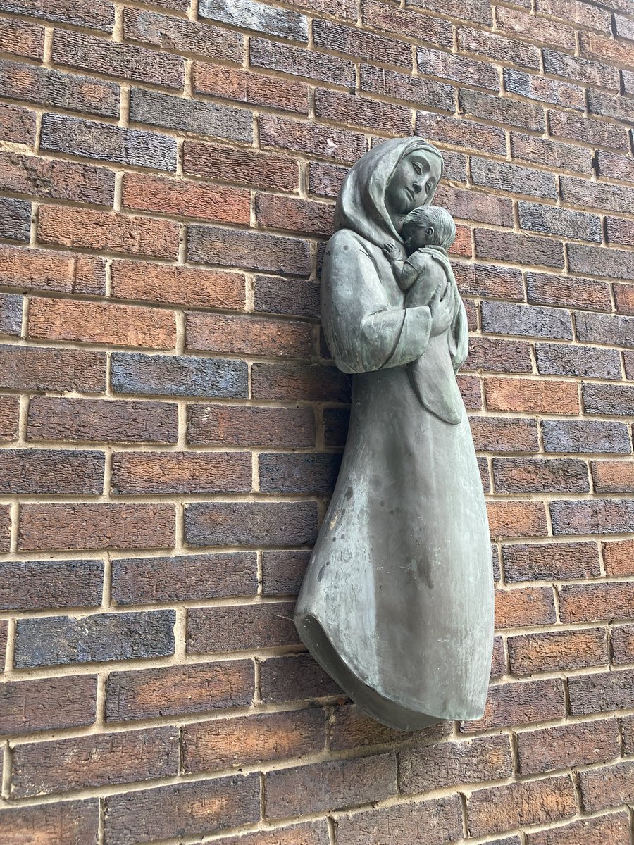 ACNUK_CO's tweet image. A huge THANK YOU to Fr Moses Agada @SalfordDiocese for allowing ACN to speak about our work today at St Augustine’s @manchesterunive we hope to see you & all the Parishioners soon ☺️❤️👌🙏…..