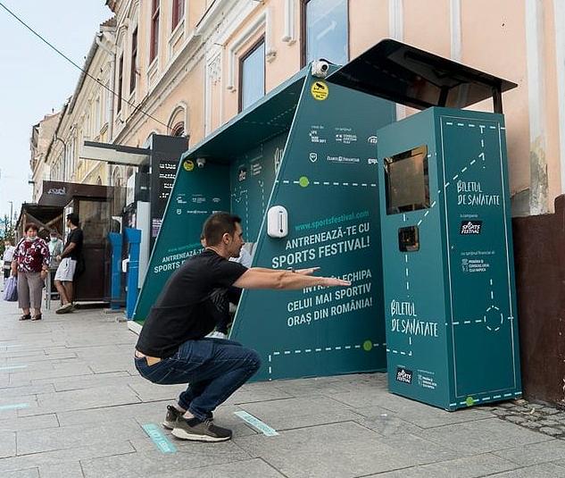 pkmwiandi's tweet image. Do 20 squats and get a free bus ticket. Only in Romania.

How about #Embassava and #NorthriftShuttle taking cue?