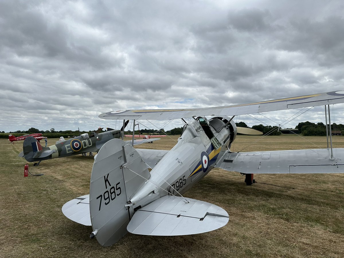 pbshakey's tweet image. Possibly my best weekend’s flying ever at the incredible @ShuttleworthTru Festival of Flight. Five displays in the Spitfire (twice), Gladiator. Hawk Speed Six and the Avro Triplane, some amazing formations, lovely weather and great people. A stunning weekend!