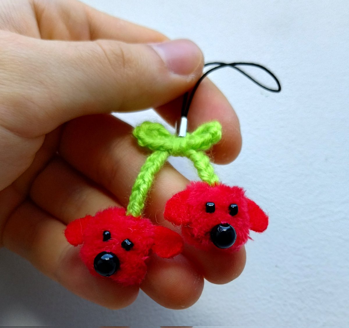 kkorotokii's tweet image. pup cherries keychain! (and it's tiny version) I'll be making more!!!!