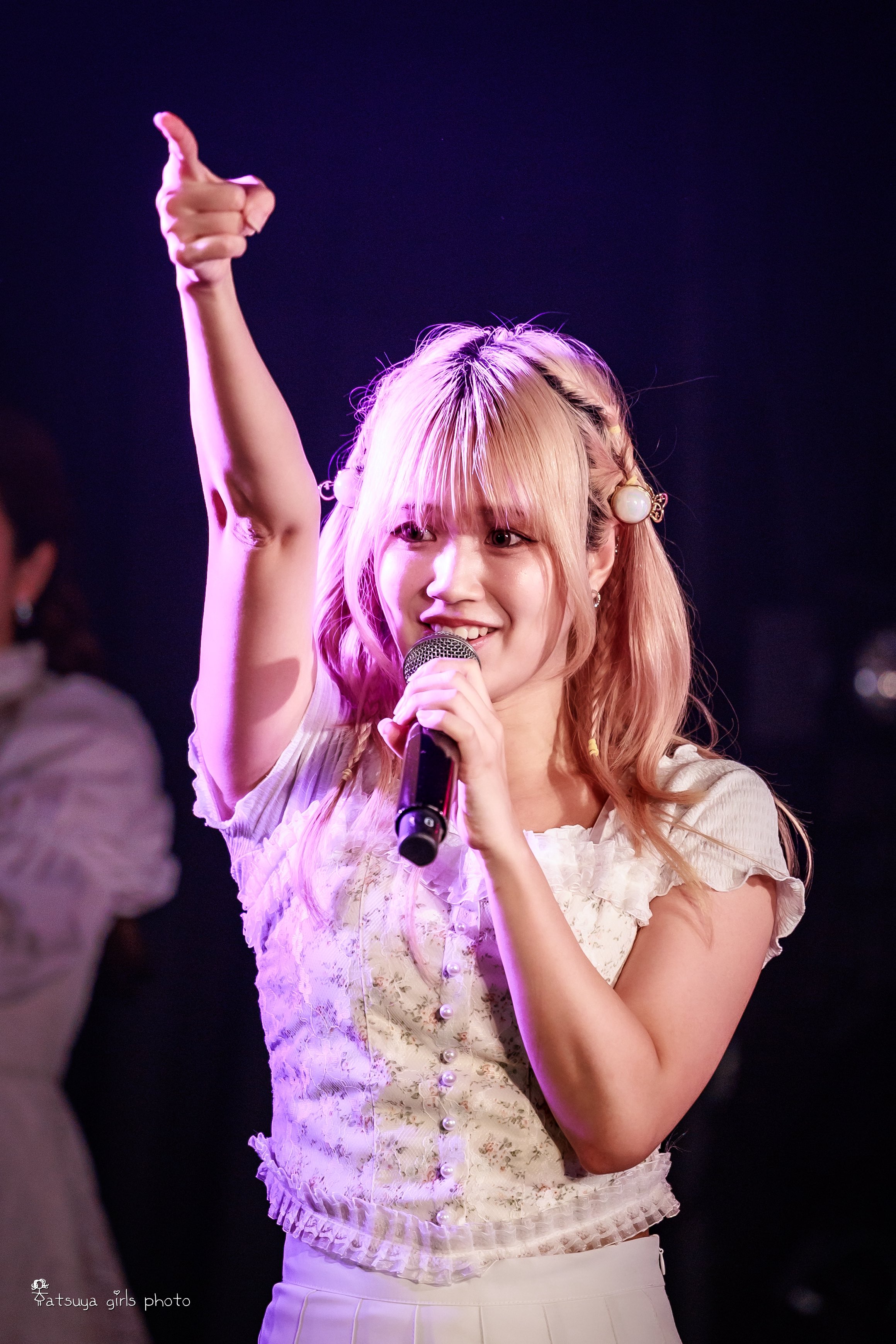 Amazon.co.jp: あした、裸足でこい。 (電撃文庫) : 岬 鷺宮