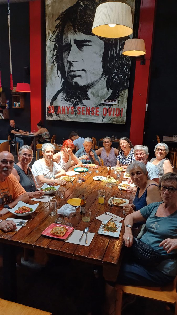 Can70B's tweet photo. Les sortides, a Can 70, ens permeten establir relacions en un marc informal: passejar, menjar, badar, parlar... La del juny la vam fer a Cardedeu i malgrat la calor van ser dos dies molt agradables. https://t.co/rleDhcwj93