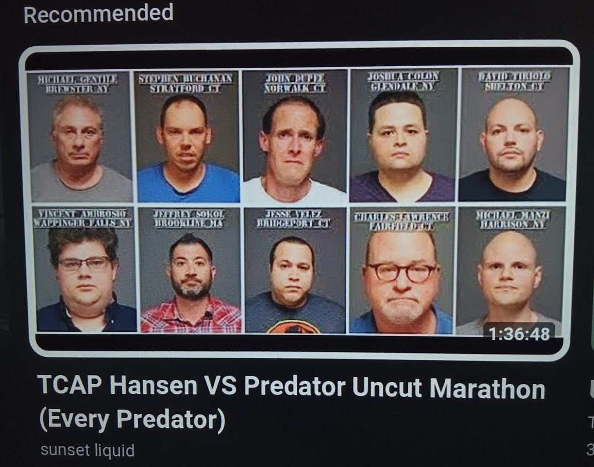 helroddlux's tweet image. So i open up youtube and #comicsgate #comicsgatekings is in my feed. ?!
Oh wait no thats chris hanson' crew of awkward crowdfund backers creeps are creeps i guess
#warcampaign #switchedatbirth
#phenotype 🤣🤣
