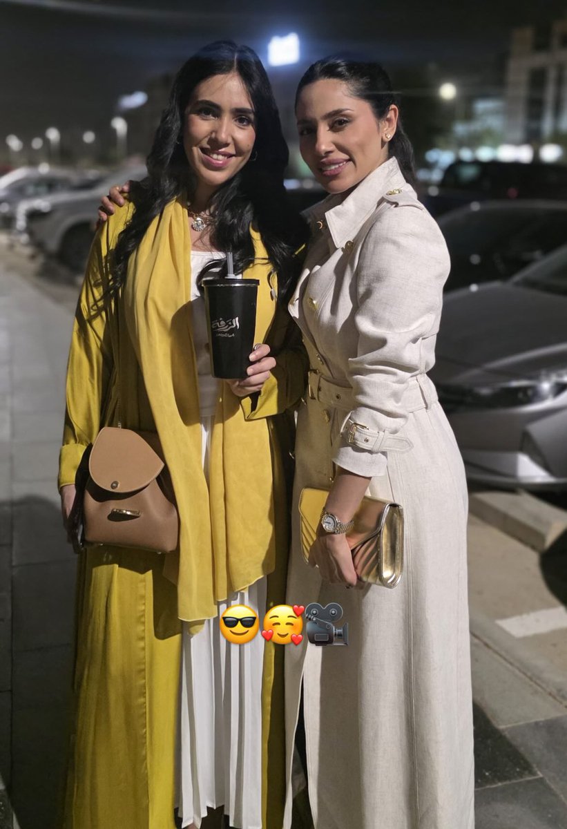 eelhamupdates's tweet photo. نجمتنا الهام علي برفقه ، زينب ابو السمح مديرة MBC Academy, Talnet and Studios
-
#الهام_علي - #elham https://t.co/tieWPe5fqB