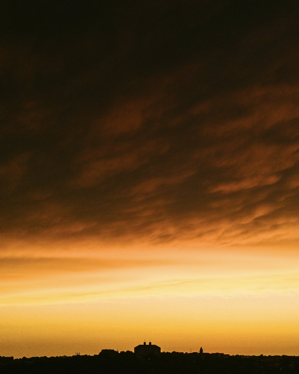 dronelawrenceks's tweet image. sunday summer sunset