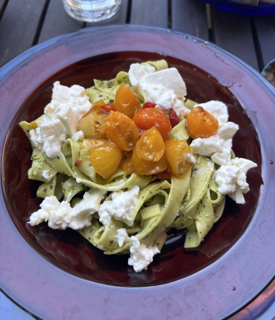 sonofsarah's tweet image. Pesto season in full effect