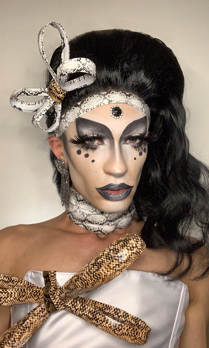 rubi_ocean's tweet image. RubiNey! Este fim de semana de shows me dediquei à produções inspiradas em um dos artistas que mais admiro em sua genialidade nas artes! Viva Ney Matogrosso