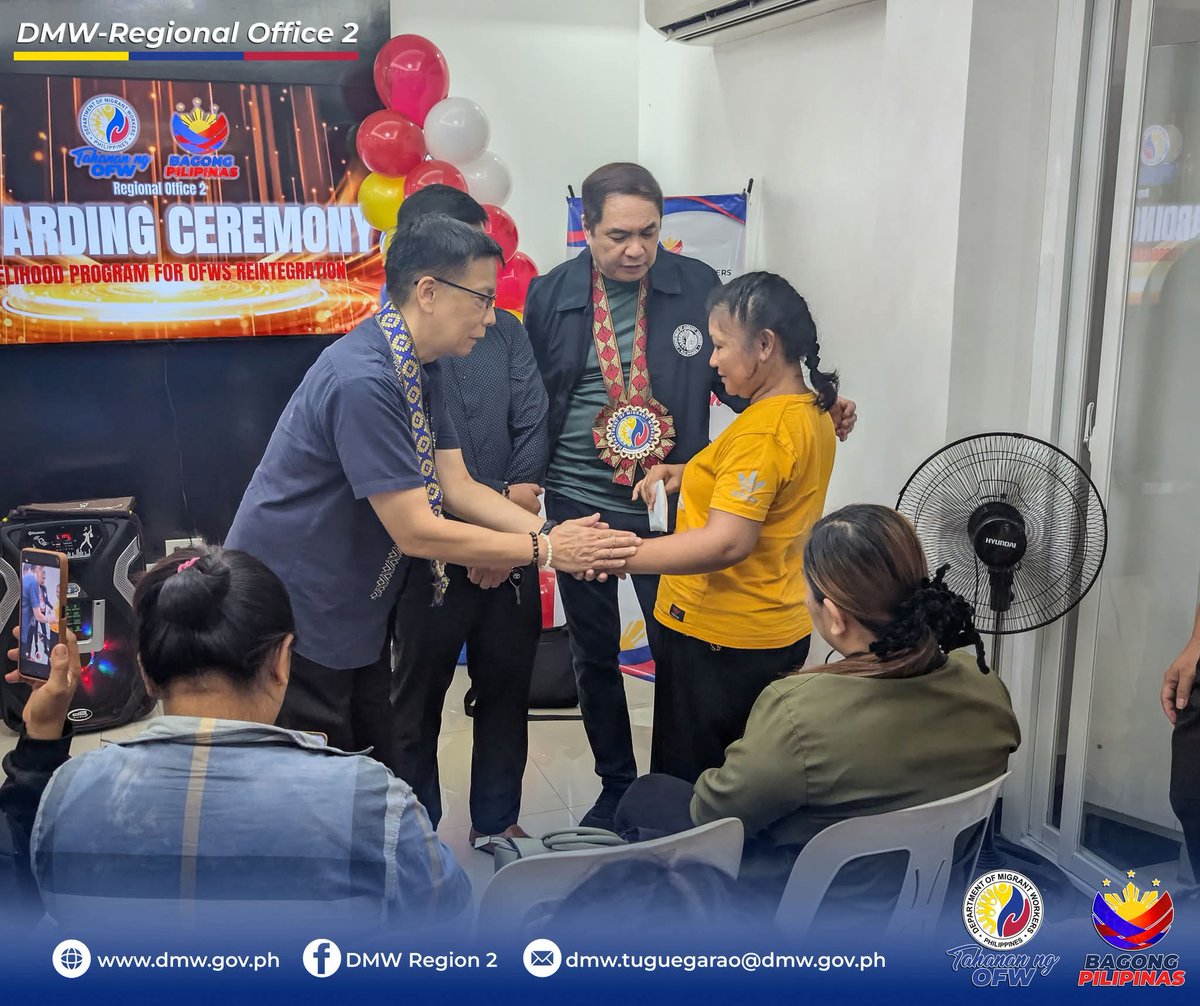 Galing po ako ng Tuguegarao, Cagayan para makapagbigay ng P1.4 million Aksyon Fund Assistance sa 20 returned OFWs na sumaklolo sa DMW. Sang-ayon po ito sa tagubilin ng ating mahal na Pangulo na pangalagaan ang mga OFWs sa pamamagitan ng Aksyon Fund.