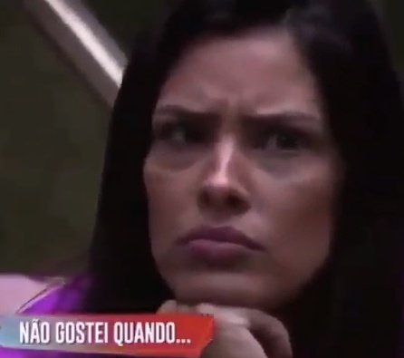 parem de colocar tweets sobre bateria universitária na minha tl mds