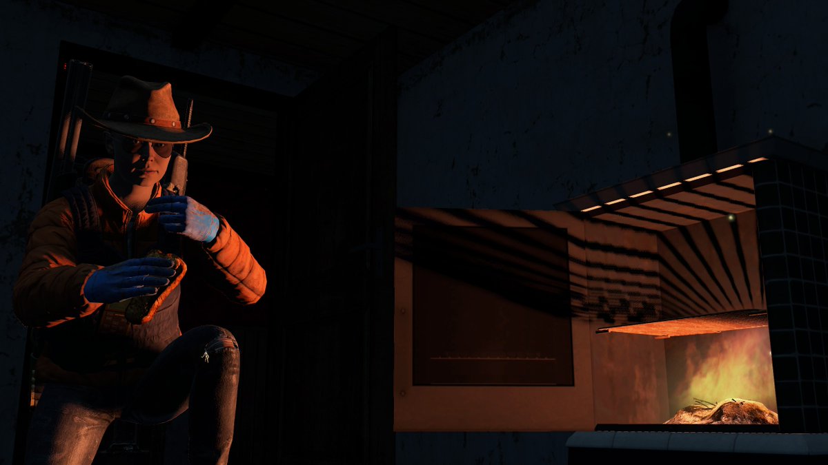 Getting into a little late night DayZ to finish off the weekend

twitch.tv/Smoke