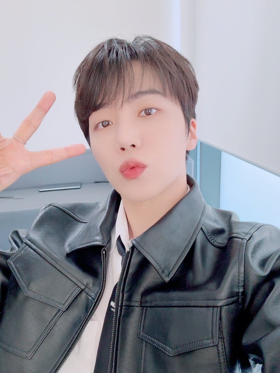 jinhojo_x's tweet photo. 마스터즈☺️ https://t.co/5y3Xgl3jWm