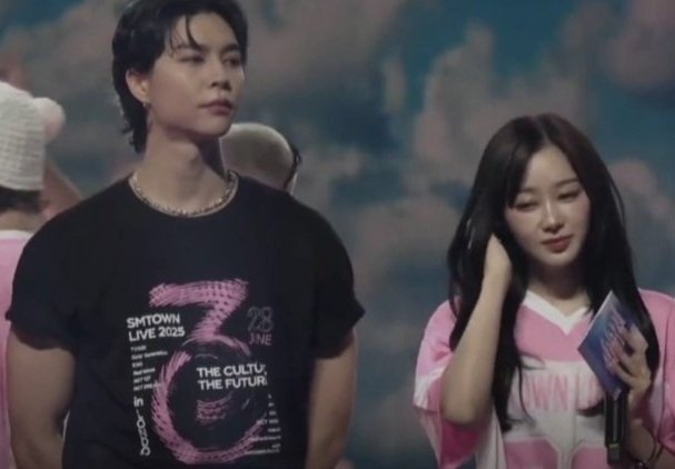 asya 🐱🍑 tweet media