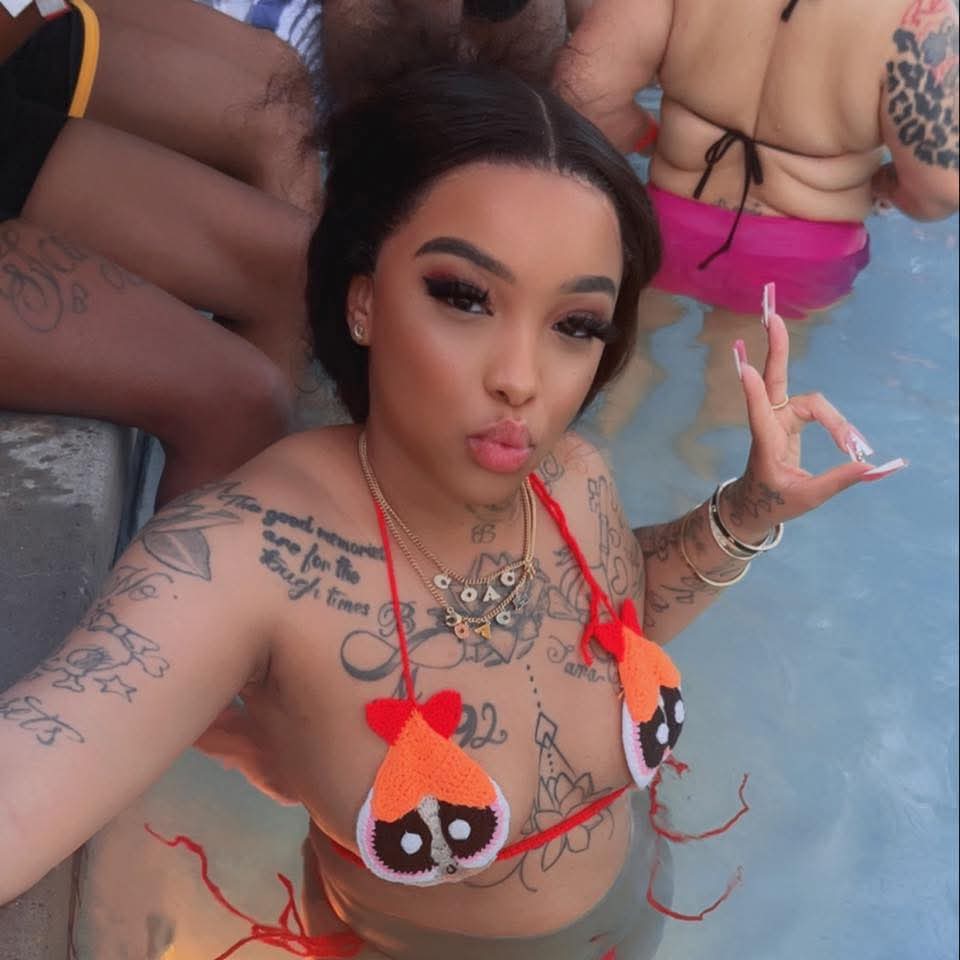 Bre_KnowsBest's tweet image. I'm her 👙👅💦