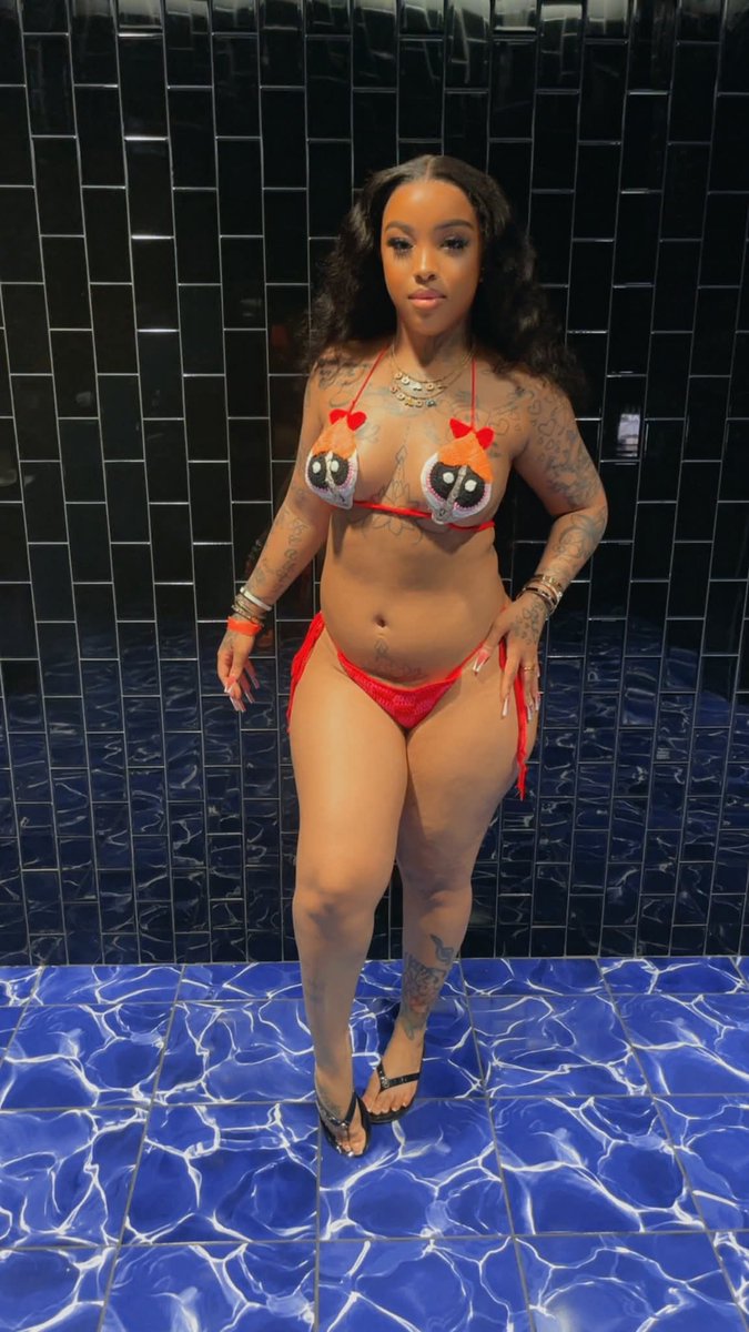 Bre_KnowsBest's tweet image. I'm her 👙👅💦