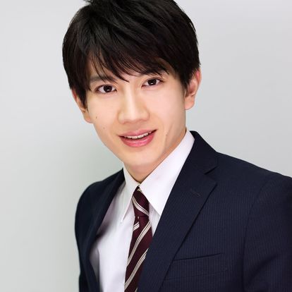 shukatsumovie's tweet photo. 『#シュウカツ 5』 
◤￣￣￣￣￣￣￣￣￣￣◥ 
🎉限定受注生産DVD📀
      再販売 受付中‼️🎉
 今日が受付締切りです😂
◣＿＿＿＿＿＿＿＿＿＿◢ 

受付サイトはこちら⬇️
https://t.co/MIHbDAby5d

📢舞台挨拶&amp;インタビュー🎤映像付き

#赤澤遼太郎 #伊藤昌弘 #太田将熙 #日向大輔 #正木郁 #真野拓実 https://t.co/frkeFDCDXw