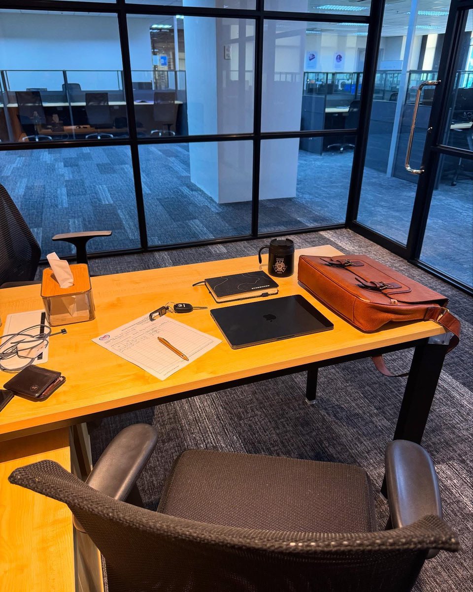 The Psychologist is In. 💚
#workingabby #callofduty #geneinschaftsgefühl