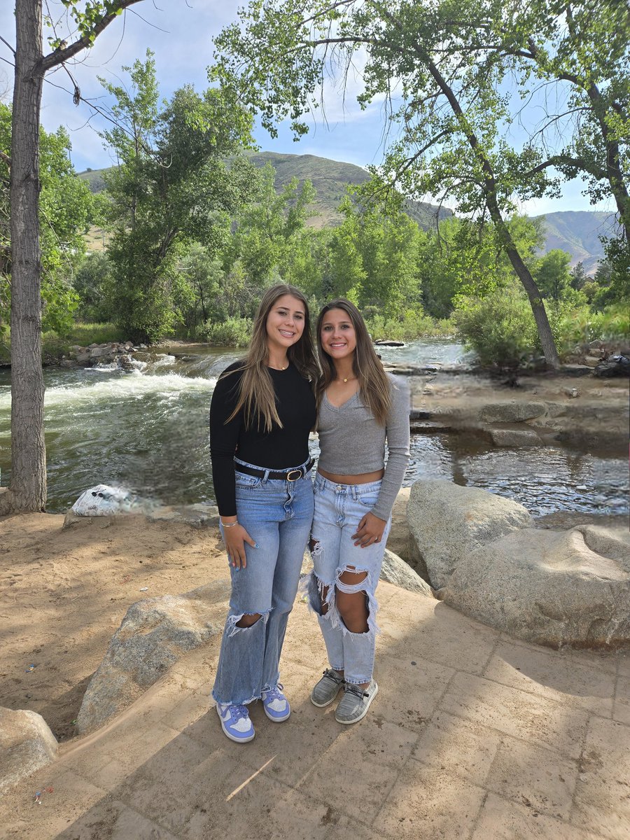 RyleeOubre2030's tweet photo. First day in Colorado! #goldencreek @COSparkFire https://t.co/MM3cGbI4jR