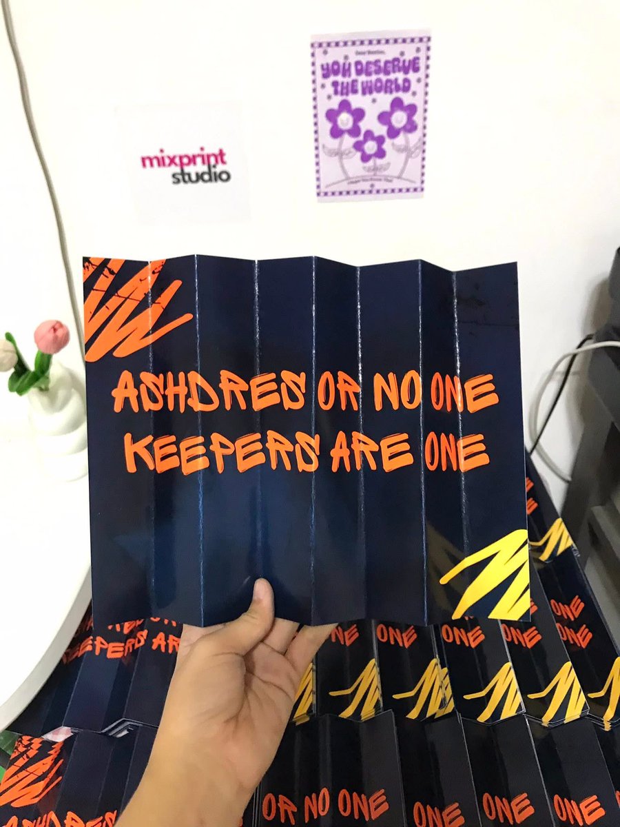 MixprintStudio's tweet image. clappers/handbanners for events!!

🏷️ tags: wts lf print handbanner clapper polaroid instax bubblehead merch giveaway pbb big night az ver breka chares rawi ashdres keepers az river pbb collab blackpink rabin ashtine drake palma brent esnyr river big 4 duo pbb seventeen enhypen