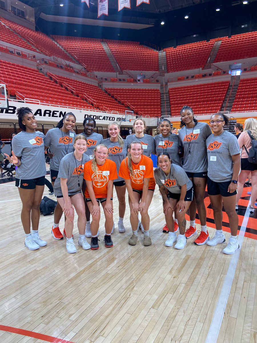 CamSchmidt08's tweet image. Had a great time at @OSUWBB Elite Camp!
Thank you @CoachJacie for squeezing us in!
#GoPokes 🧡🧡
