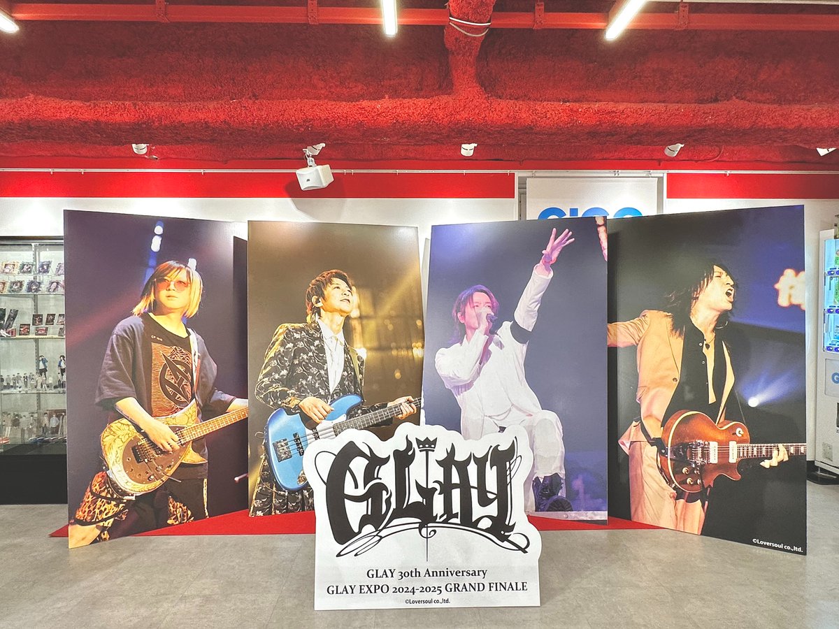 GiGOikebukuro_3's tweet photo. 🟥🟩🟪🟦
#GLAY × #GiGO キャンペーン
🟥🟩🟪🟦
元GLAY（Buddy）の皆さま
第1弾の3月から4ヶ月間
当店そして池袋のGiGOを選んで頂き誠にありがとうございます
沢山のお客様の笑顔に触れることが出来て従業員一同感謝しております
またお会い出来る日を心よりお待ちしております
またここであいましょう https://t.co/2tAhvm0Z9P