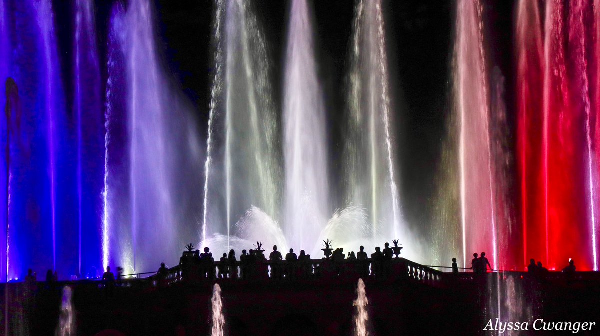 cwanger_alyssa's tweet image. A refreshing Illuminated Fountain Performance tonight at Longwood Gardens! @longwoodgardens @6abcWeather @visitphilly @discoverPHL @PHLVisitorCntr @Brittany_Boyer @6abc @PaytonDomschke @KennettSquareRT @CanonUSA @phillymag