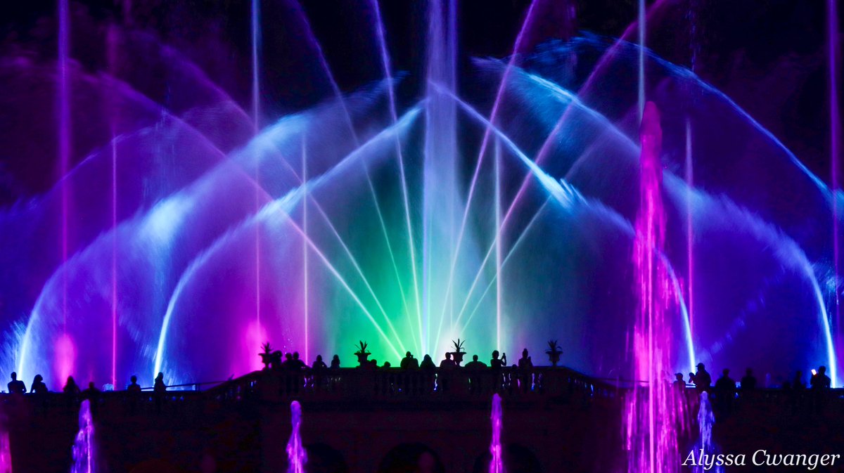 cwanger_alyssa's tweet image. A refreshing Illuminated Fountain Performance tonight at Longwood Gardens! @longwoodgardens @6abcWeather @visitphilly @discoverPHL @PHLVisitorCntr @Brittany_Boyer @6abc @PaytonDomschke @KennettSquareRT @CanonUSA @phillymag