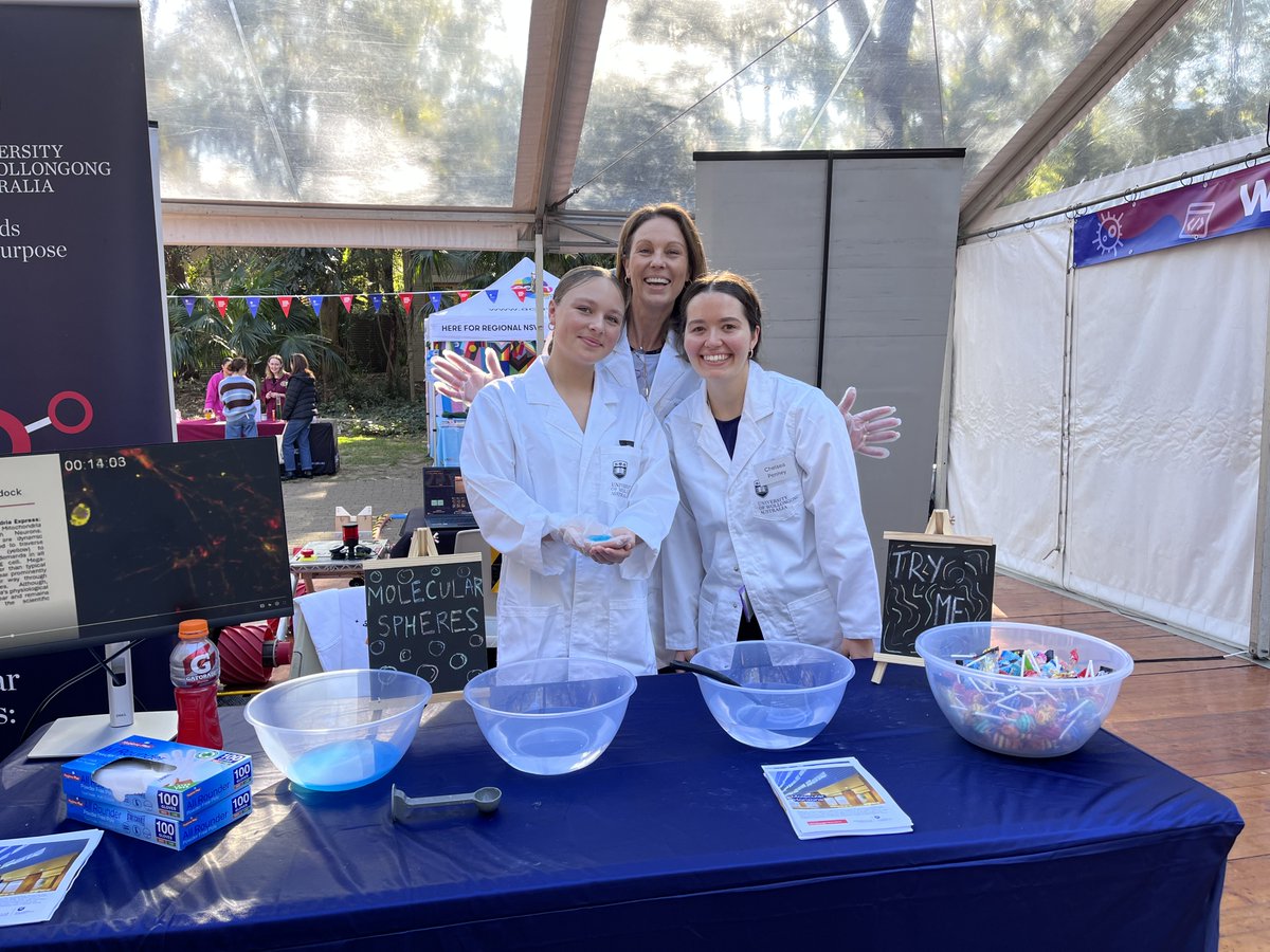 MolHorizons's tweet photo. A few snapshots from the MH booth at the UOW Open Day on Sat 28 June!

Our amazing volunteers had a blast engaging with visitors, crafting edible molecular spheres 🫧 and showcasing the innovative DIB-BOT 🤖in action.

@uowresearch https://t.co/cPacR28cWF