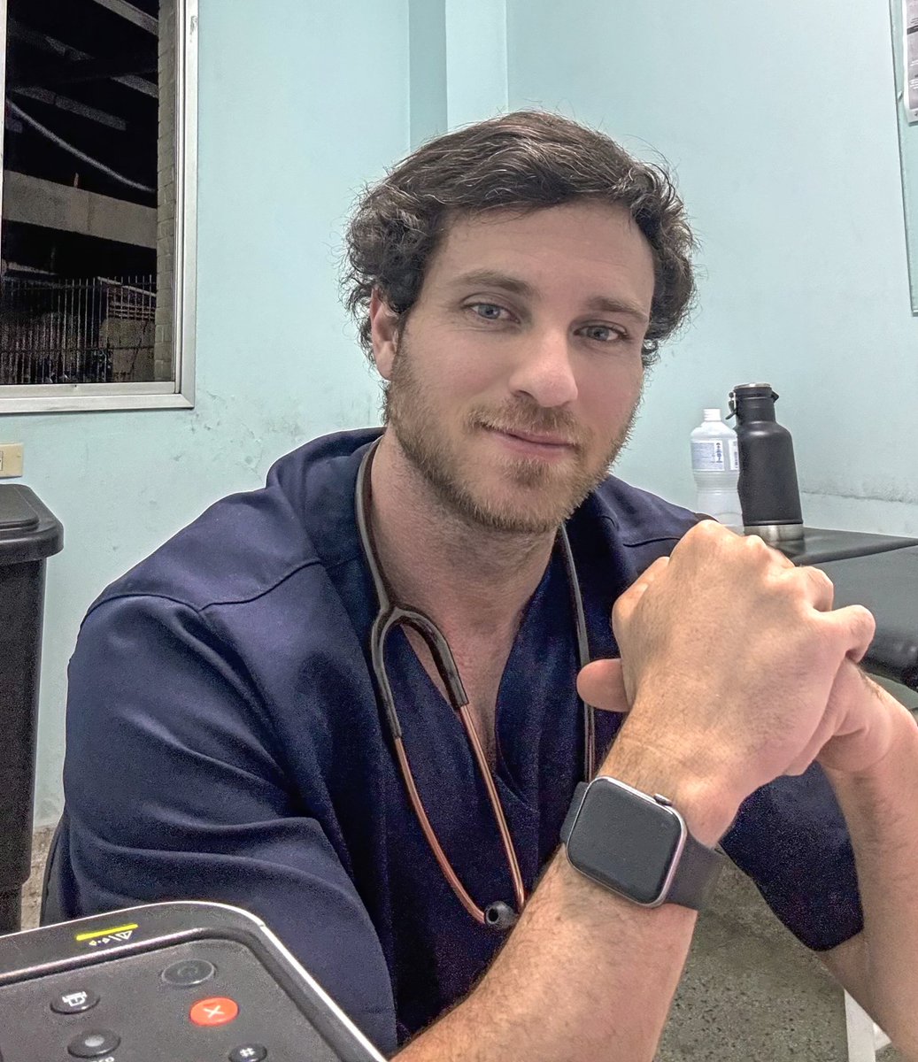 Férias, sol e plantão… porque quando a gente gosta, até o trabalho vira escolha!😎🩺☕📖