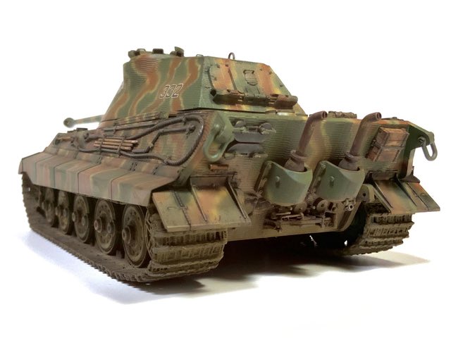 #後ろからの姿も美しい見た人もやる
最近なんだかまたプラモづいてきたぞ 