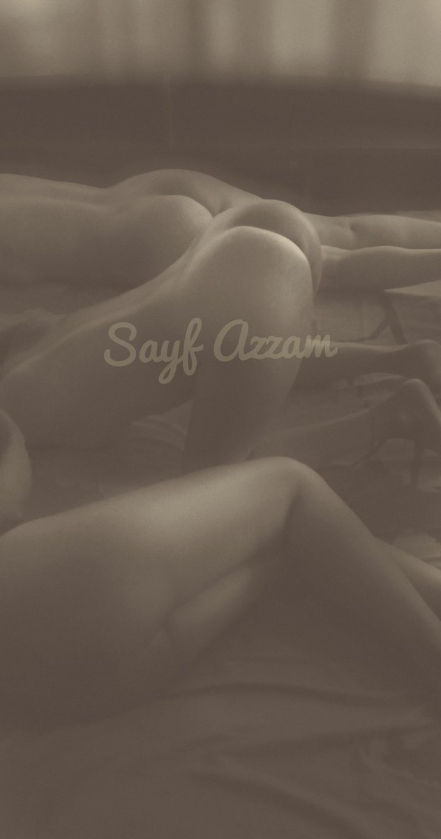 AzzamSayf008's tweet photo. She's not slowing down 
#swinging #happyswinging 
#dhakaswing #boudoir #bodyart 
#hotwifedhaka #soloswinger #Polyamory #threesomer https://t.co/FdLPSHYzqZ