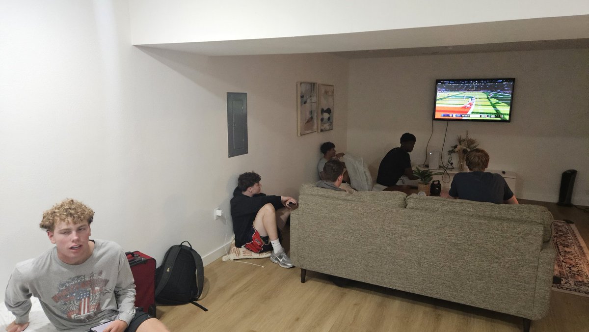 LCTWOLVES's tweet image. Thanks @WIBCA for an incredible event. What a fun group we have. 4-0 on the weekend. 25-0 overall. Summer session over ✔️. Real work begins now. @CarlsonJordan34 @andyirgens @PaxWiney5 @jacksonander22 @Jwatson120