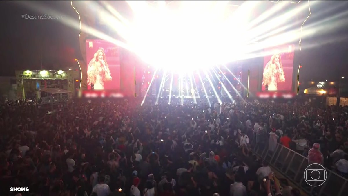 Joelma se apresentou na 10ª noite do São João de Campina Grande. #DestinoSãoJoão