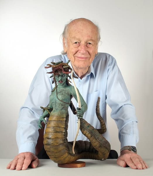 fabiaschi's tweet photo. Remembering the legendary Ray Harryhausen on his Birthday today. https://t.co/uG5UgYWLC6