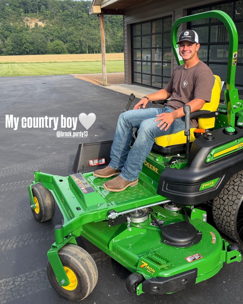 QB 1 👑 

📸: jennapurdy