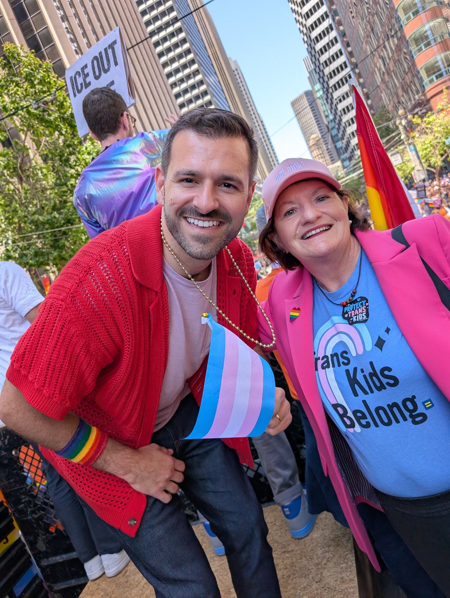 DannySauter's tweet image. A beautiful day for Pride! 

This is always one of my favorite days, seeing our city come out and show up loud and proud. We flooded Market Street with joy, unity, and community and plenty of protest and resistance, too.

🏳️‍🌈 Happy Pride, San Francisco! 🏳️‍🌈