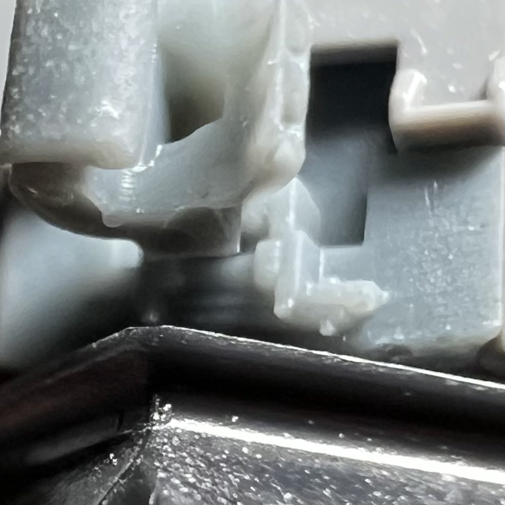 get_bored13's tweet image. EF81用のダミーカプラー!
連結器下部の復心装置もこだわりました👍
#Nゲージ #鉄道模型 #EF81 #飽き性モデル #3D #Fusion360 #SK本舗